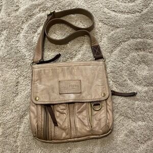 Fossil Morgan Large Zip Top Crossbody/Messenger Bag Saddle Tan Cow Hide Leather